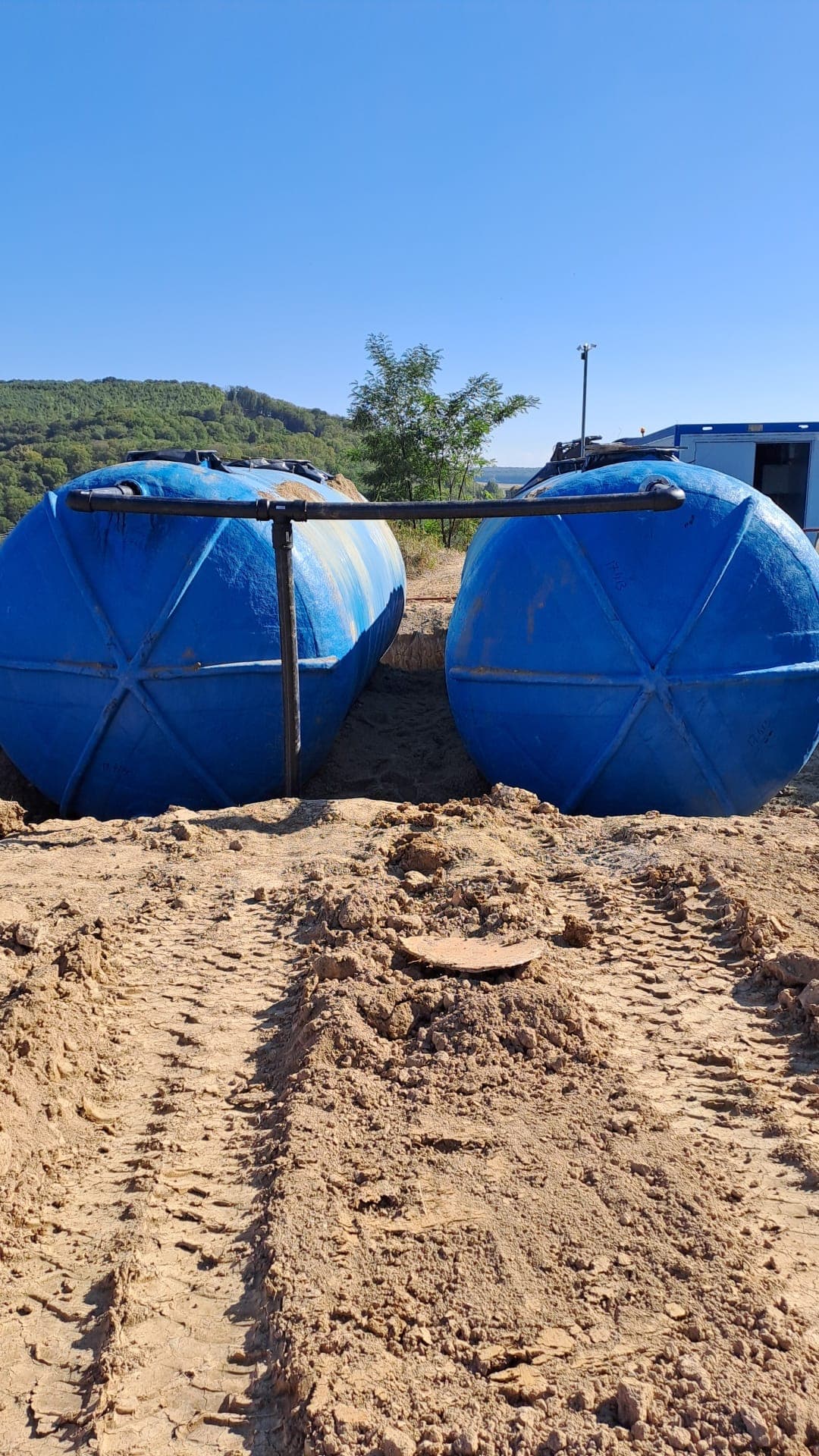 Bunesti - rezervoare apa potabila Roades — proiect retele apa si canalizare realizat de Alpebocom