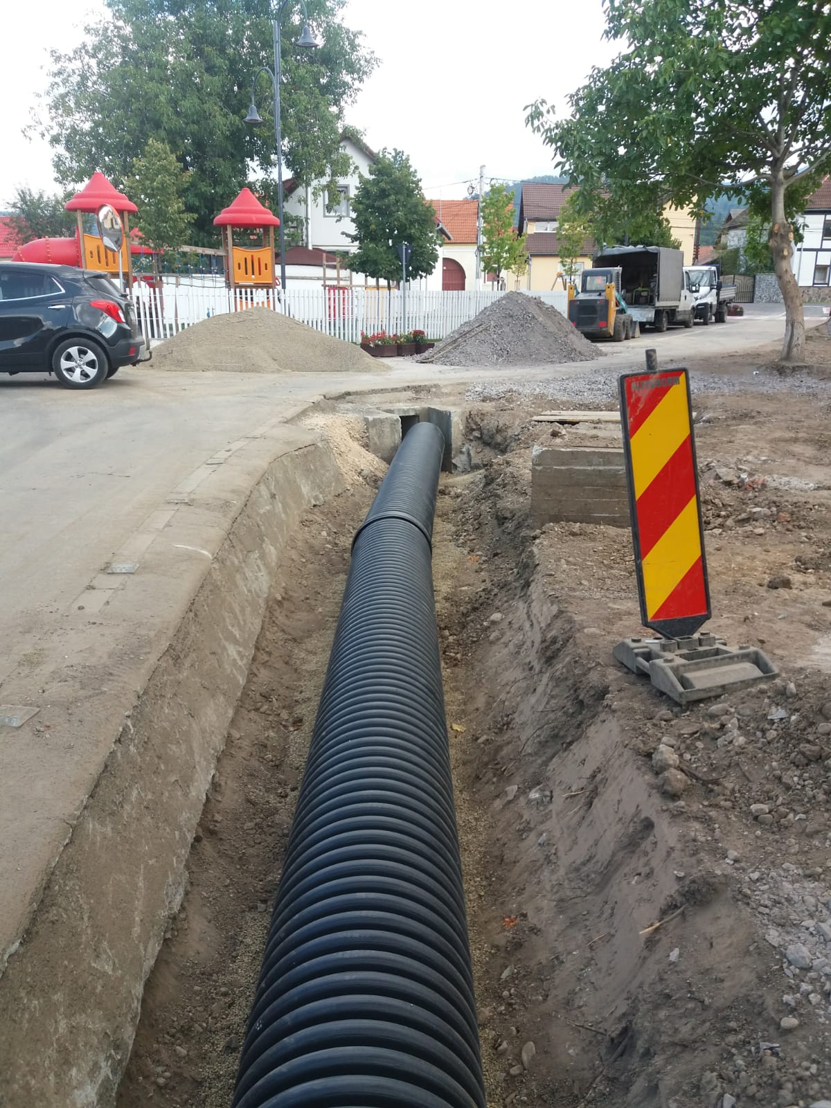 Amenajare-si-canalizare-pluviala-str-Morii-12